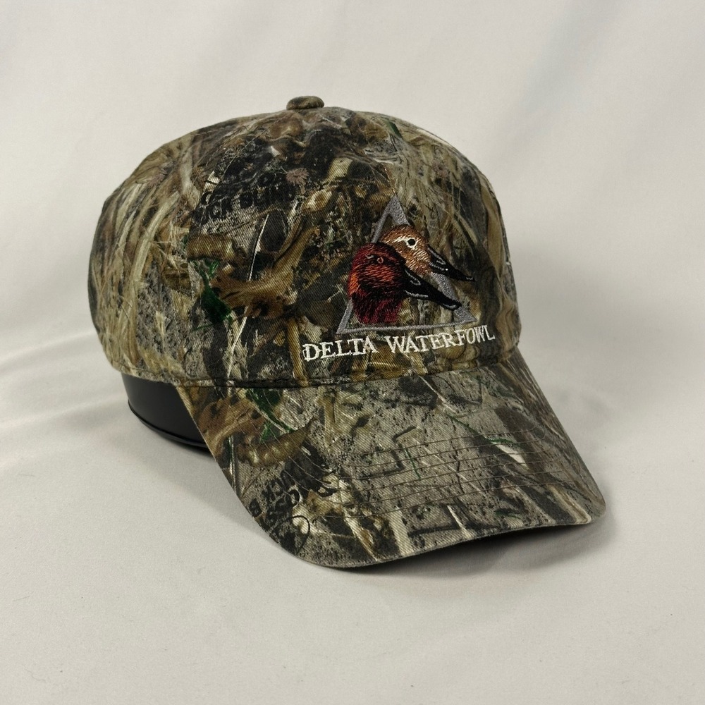 Delta Waterfowl Hat Men OSFM Mossy Oak Duck Blind Camo Embroidered Baseball Cap